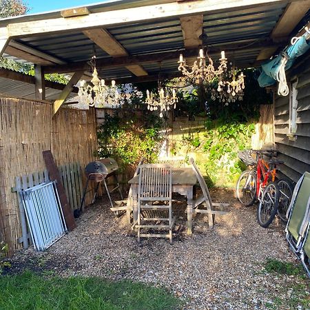 Wayside Cottage บิวลี ภายนอก รูปภาพ