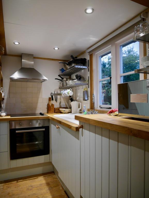 Wayside Cottage บิวลี ภายนอก รูปภาพ